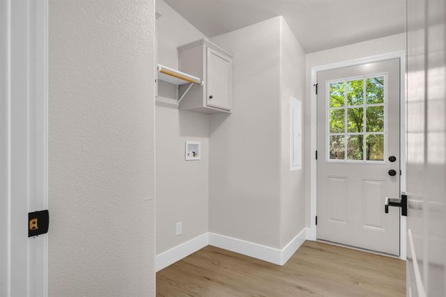 7071 Perry Creek Rd, Somerset, CA 95684