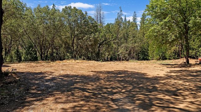7071 Perry Creek Rd, Somerset, CA 95684