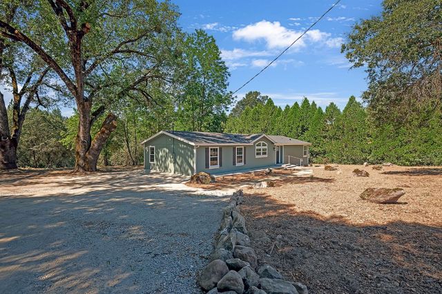 7071 Perry Creek Rd, Somerset, CA 95684