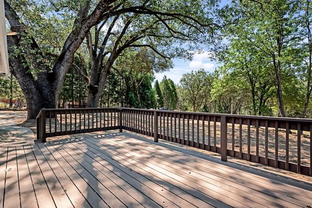 7071 Perry Creek Rd, Somerset, CA 95684