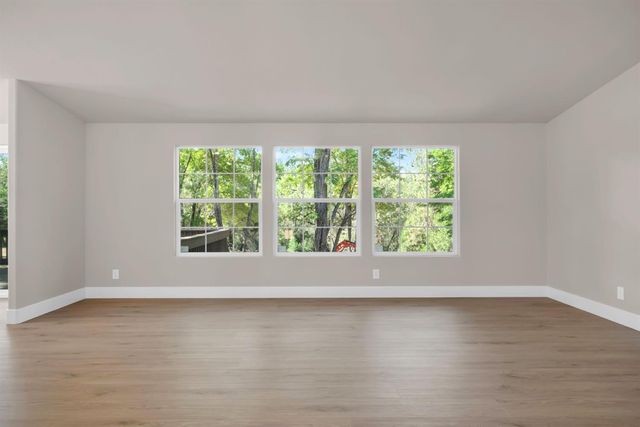 7071 Perry Creek Rd, Somerset, CA 95684