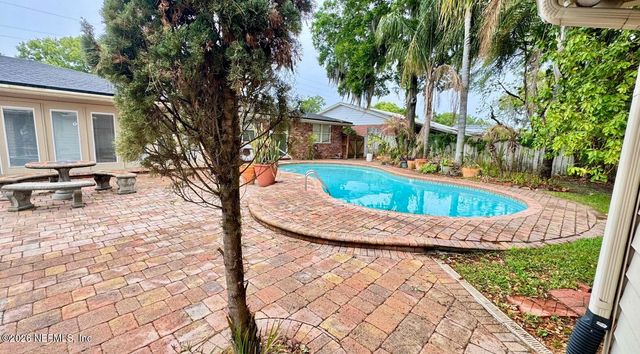 5557 FLORAL Avenue, Jacksonville, FL 32211