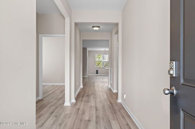 1608 Godney Court SE, Bolivia, NC 28422