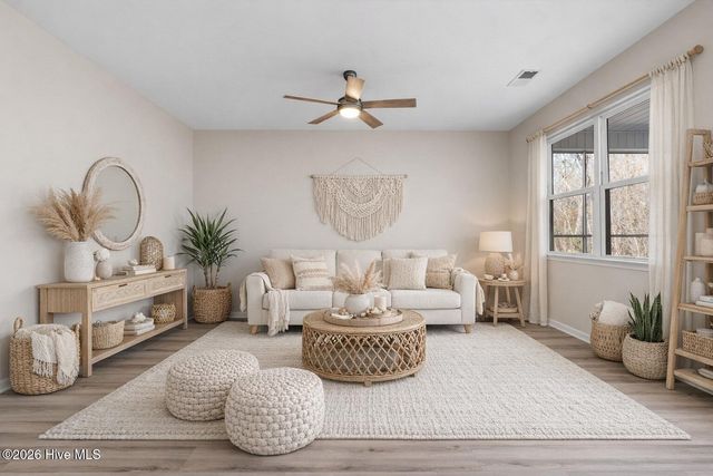 1608 Godney Court SE, Bolivia, NC 28422