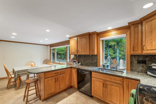 24 Ridgewood Drive, Bow, NH 03304