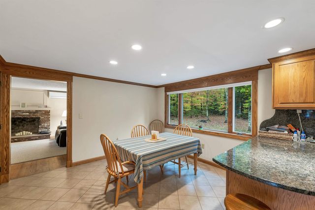 24 Ridgewood Drive, Bow, NH 03304