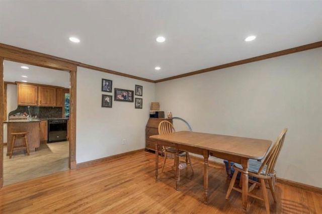 24 Ridgewood Drive, Bow, NH 03304