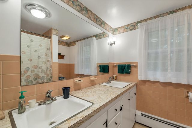 24 Ridgewood Drive, Bow, NH 03304