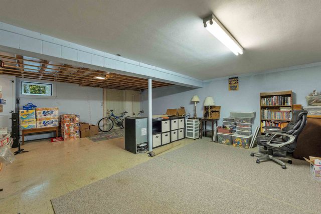 24 Ridgewood Drive, Bow, NH 03304