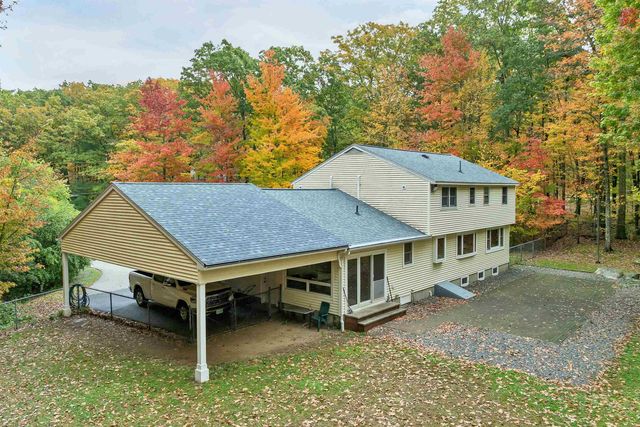 24 Ridgewood Drive, Bow, NH 03304