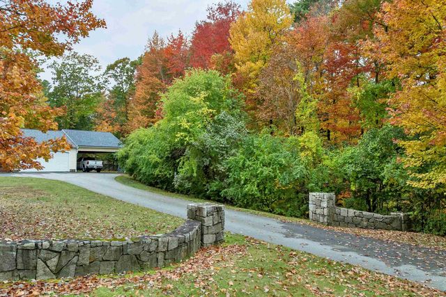 24 Ridgewood Drive, Bow, NH 03304