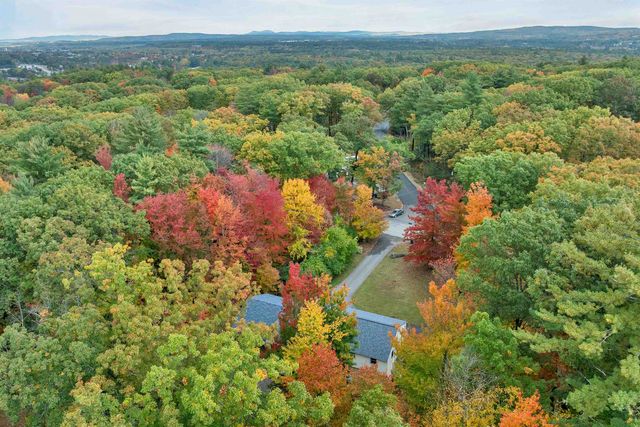 24 Ridgewood Drive, Bow, NH 03304