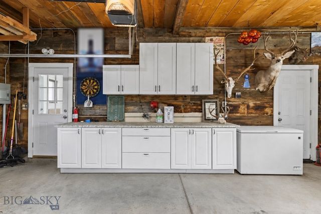 802 Missoula Avenue, Belgrade, MT 59714