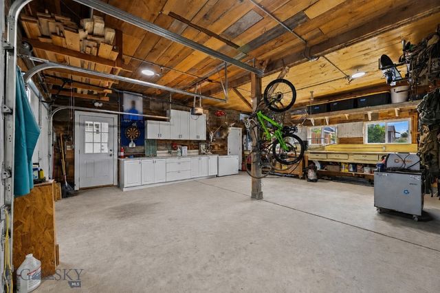 802 Missoula Avenue, Belgrade, MT 59714