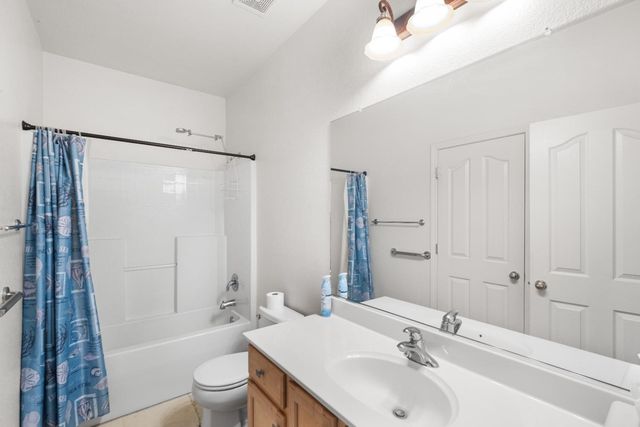 24 Grantley Pl, Sacramento, CA 95835