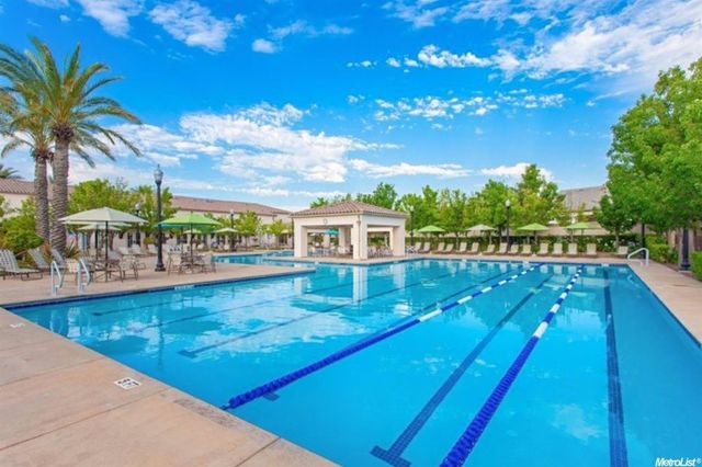 24 Grantley Pl, Sacramento, CA 95835