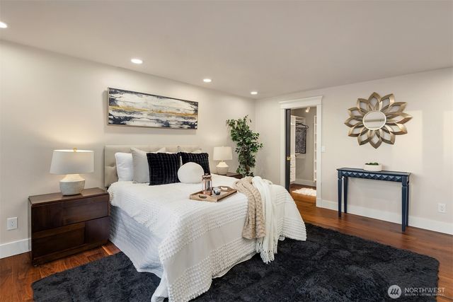 6613 136th Place SW, Edmonds, WA 98026