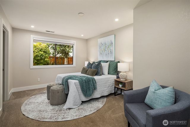 6613 136th Place SW, Edmonds, WA 98026