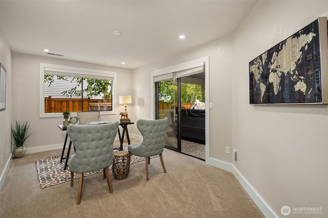 6613 136th Place SW, Edmonds, WA 98026