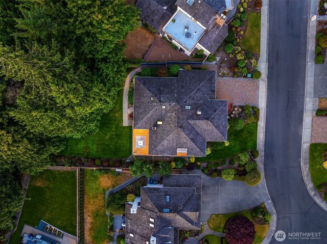 6613 136th Place SW, Edmonds, WA 98026