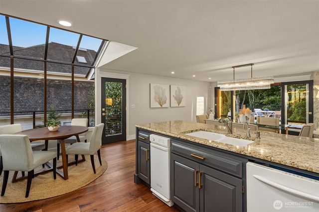 6613 136th Place SW, Edmonds, WA 98026