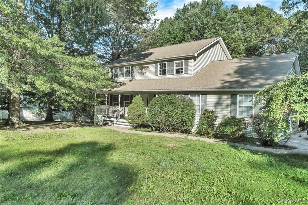 5 Fairview Lane, Salisbury Mills, NY 12577