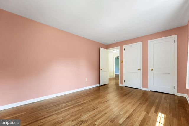 821 SERPENTINE DR, West Chester, PA 19382