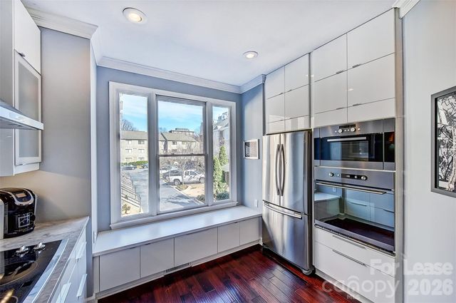 343 W 7th Street, Charlotte, NC 28202