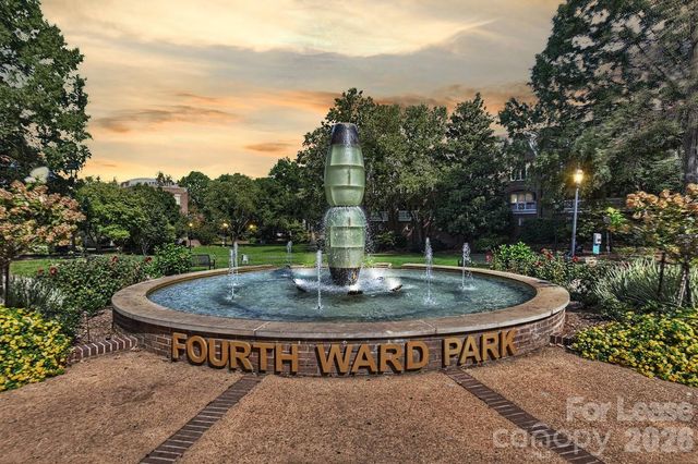 343 W 7th Street, Charlotte, NC 28202