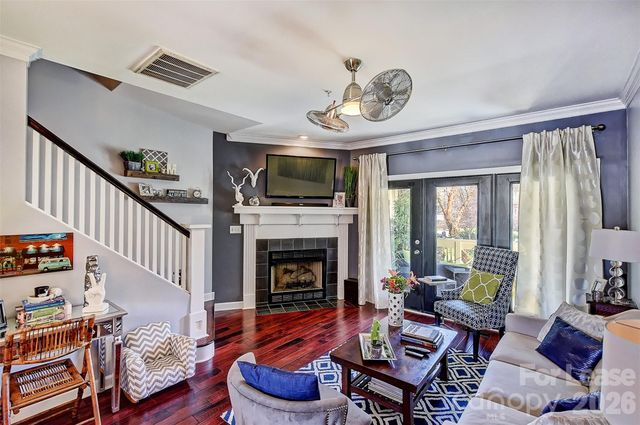 343 W 7th Street, Charlotte, NC 28202