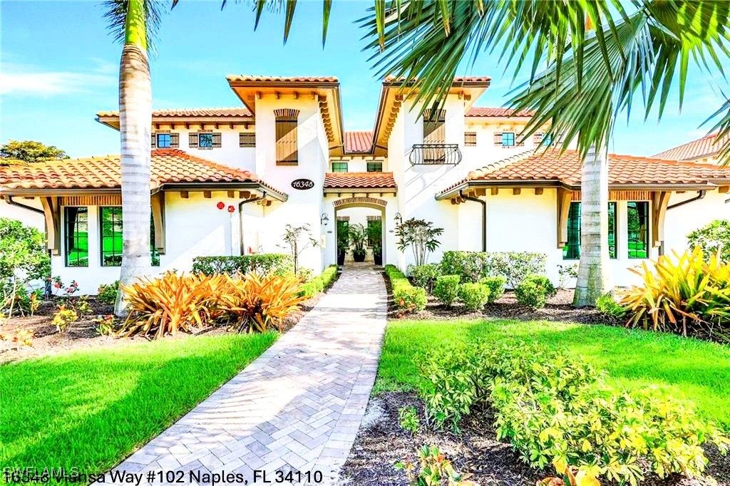 16348 Viansa WAY 102, Naples, FL 34110