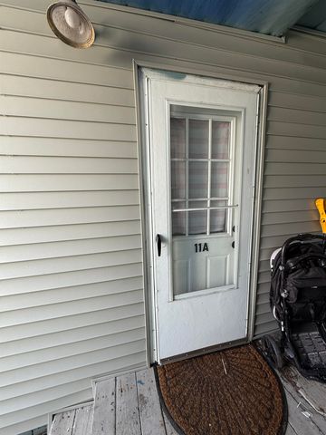 11 Amory Street, Nashua, NH 03060