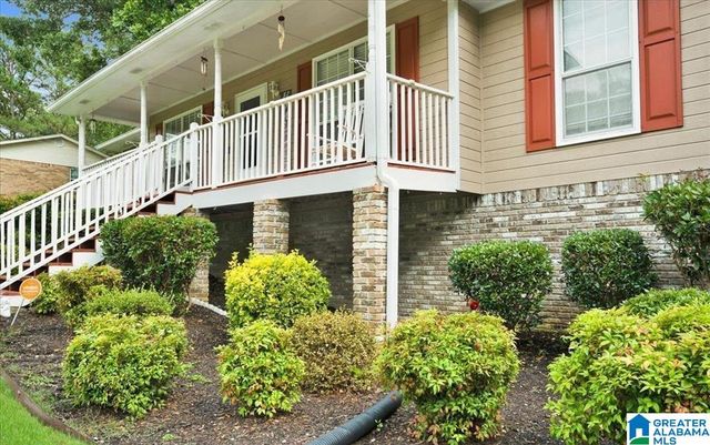 317 37TH COURT NE, Center Point, AL 35215
