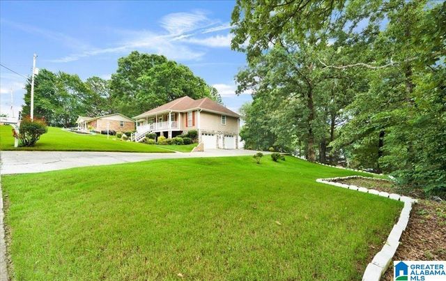 317 37TH COURT NE, Center Point, AL 35215