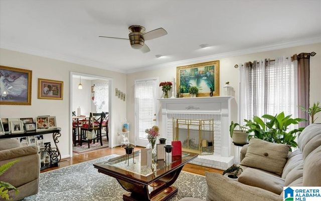 317 37TH COURT NE, Center Point, AL 35215