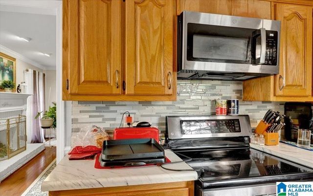 317 37TH COURT NE, Center Point, AL 35215