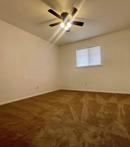 9530 Cumberland Drive, Beaumont, TX 77708