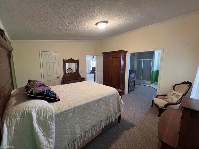 131 Sheraton Court, King, NC 27021