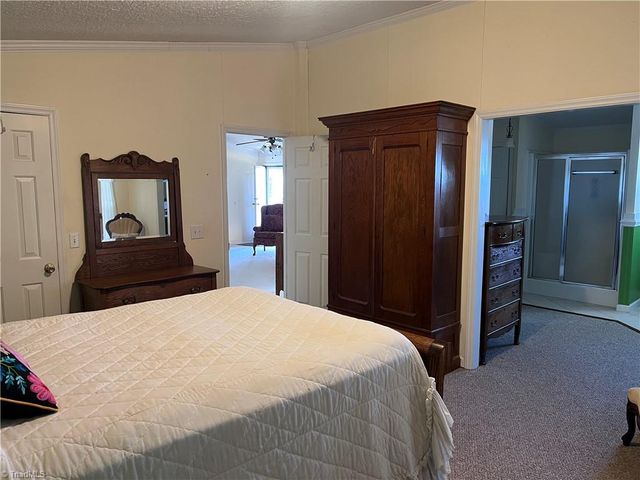 131 Sheraton Court, King, NC 27021