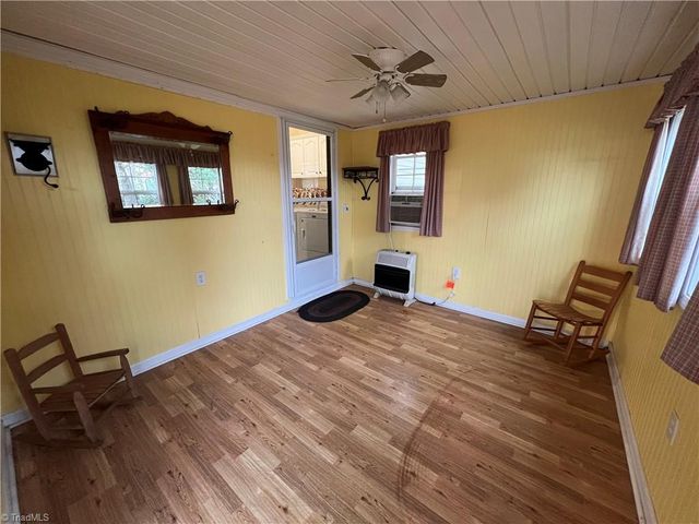 131 Sheraton Court, King, NC 27021