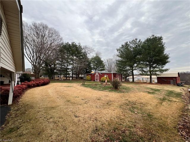 131 Sheraton Court, King, NC 27021