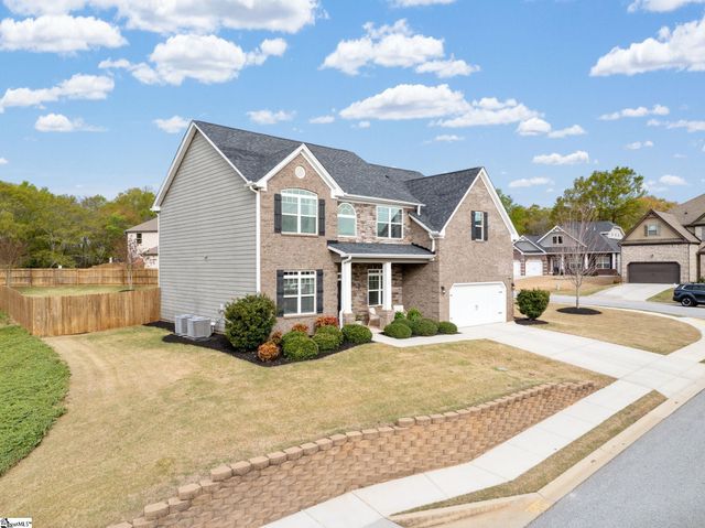 2 Shadywood Place, Simpsonville, SC 29681