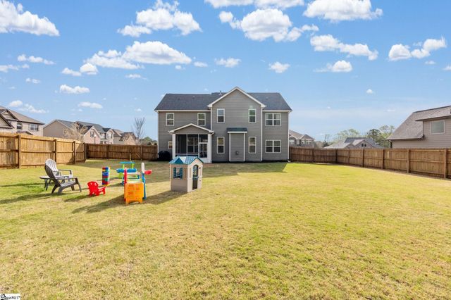 2 Shadywood Place, Simpsonville, SC 29681