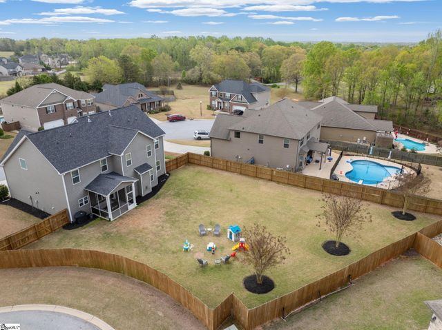 2 Shadywood Place, Simpsonville, SC 29681