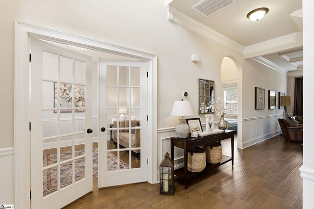 2 Shadywood Place, Simpsonville, SC 29681