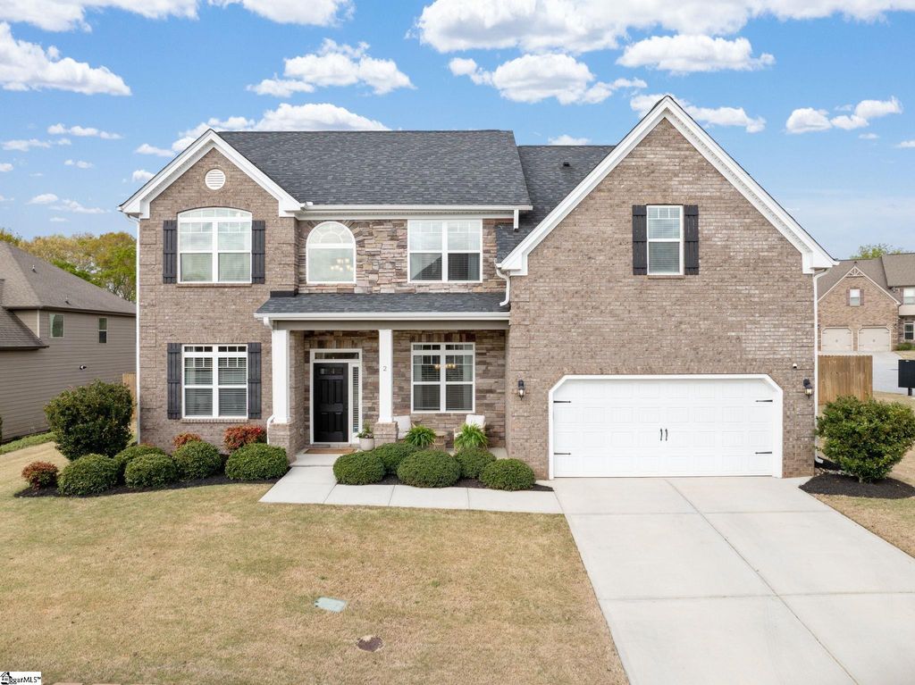 2 Shadywood Place, Simpsonville, SC 29681