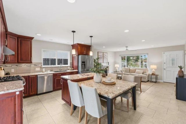 11721 Giles Way, San Diego, CA 92126