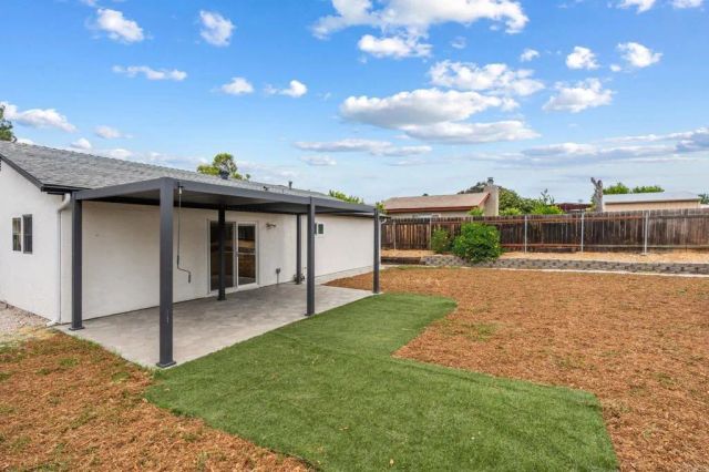 11721 Giles Way, San Diego, CA 92126