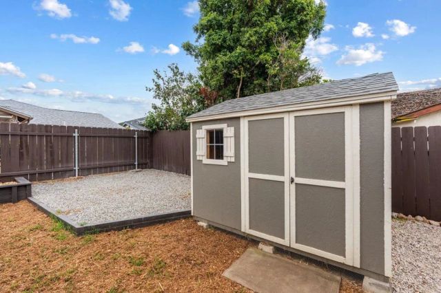 11721 Giles Way, San Diego, CA 92126