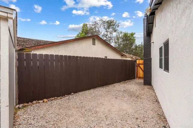 11721 Giles Way, San Diego, CA 92126